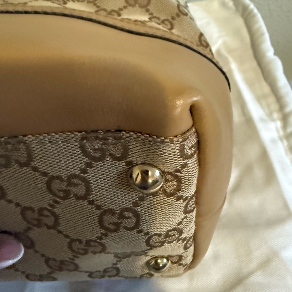 gucci hobo shoulder bag. - Picture 4 of 16